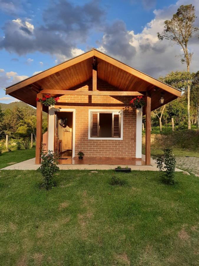 Encanto Das Rosas Santo Antônio do Pinhal Exterior photo
